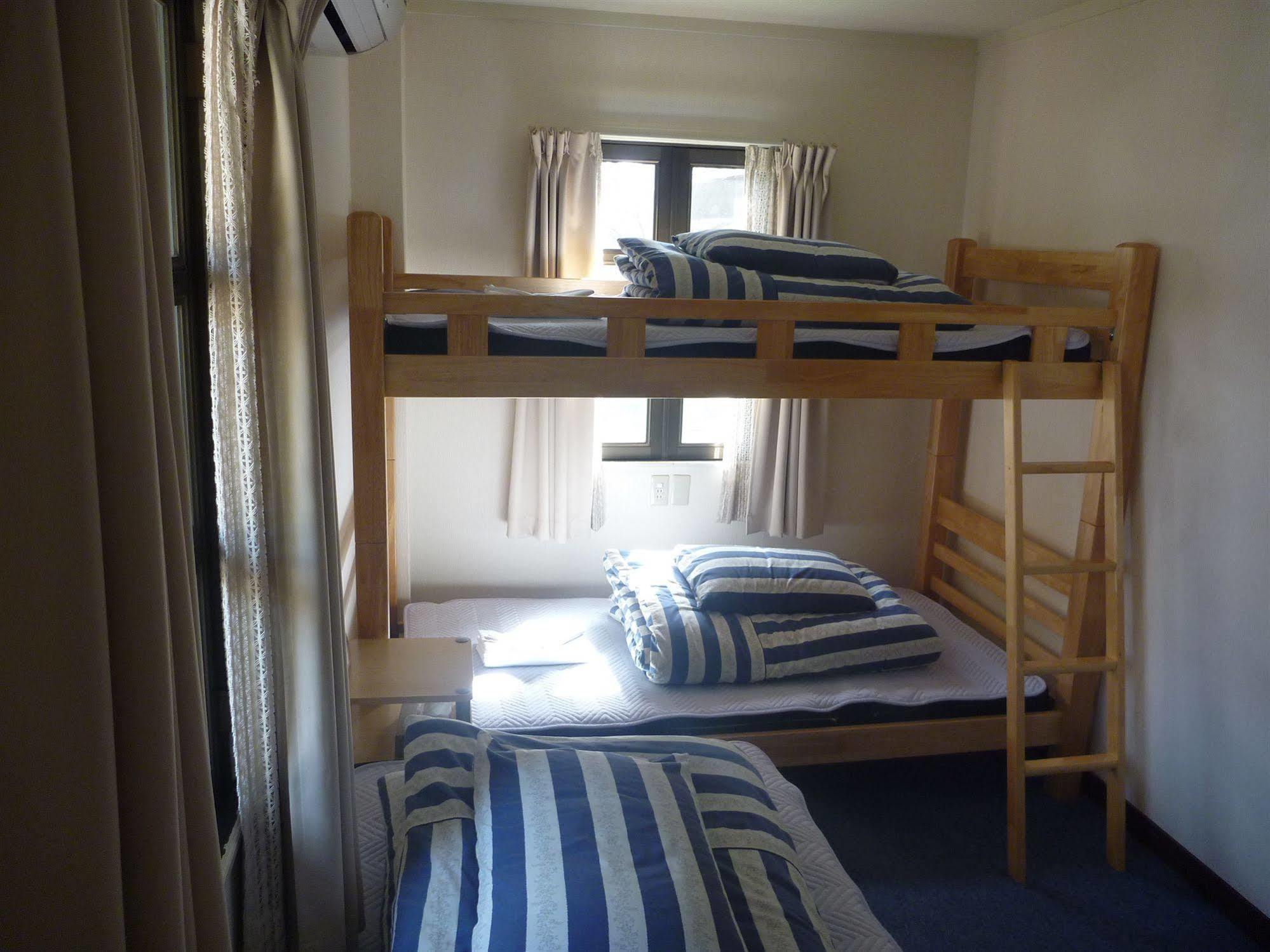 K'S House Hakuba Alps - Travelers Hostel Eksteriør billede