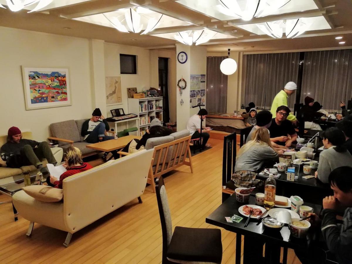 K'S House Hakuba Alps - Travelers Hostel Eksteriør billede